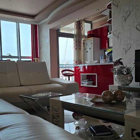 Amy'S Luxury Appartment Szkodra Zewnętrze zdjęcie