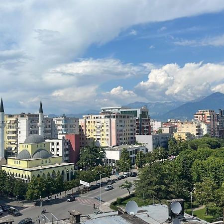 Amy'S Luxury Appartment Szkodra Zewnętrze zdjęcie