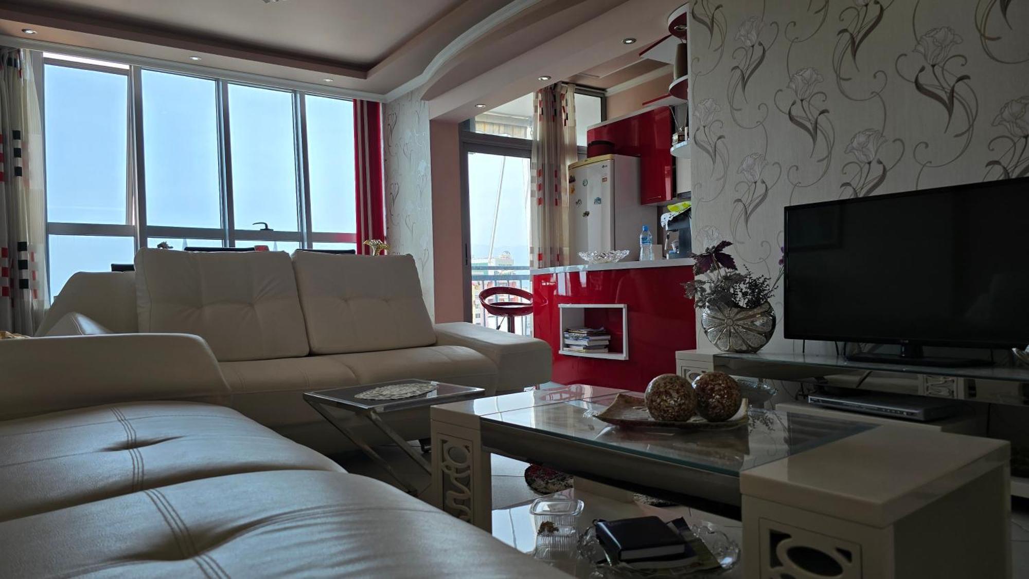 Amy'S Luxury Appartment Szkodra Zewnętrze zdjęcie