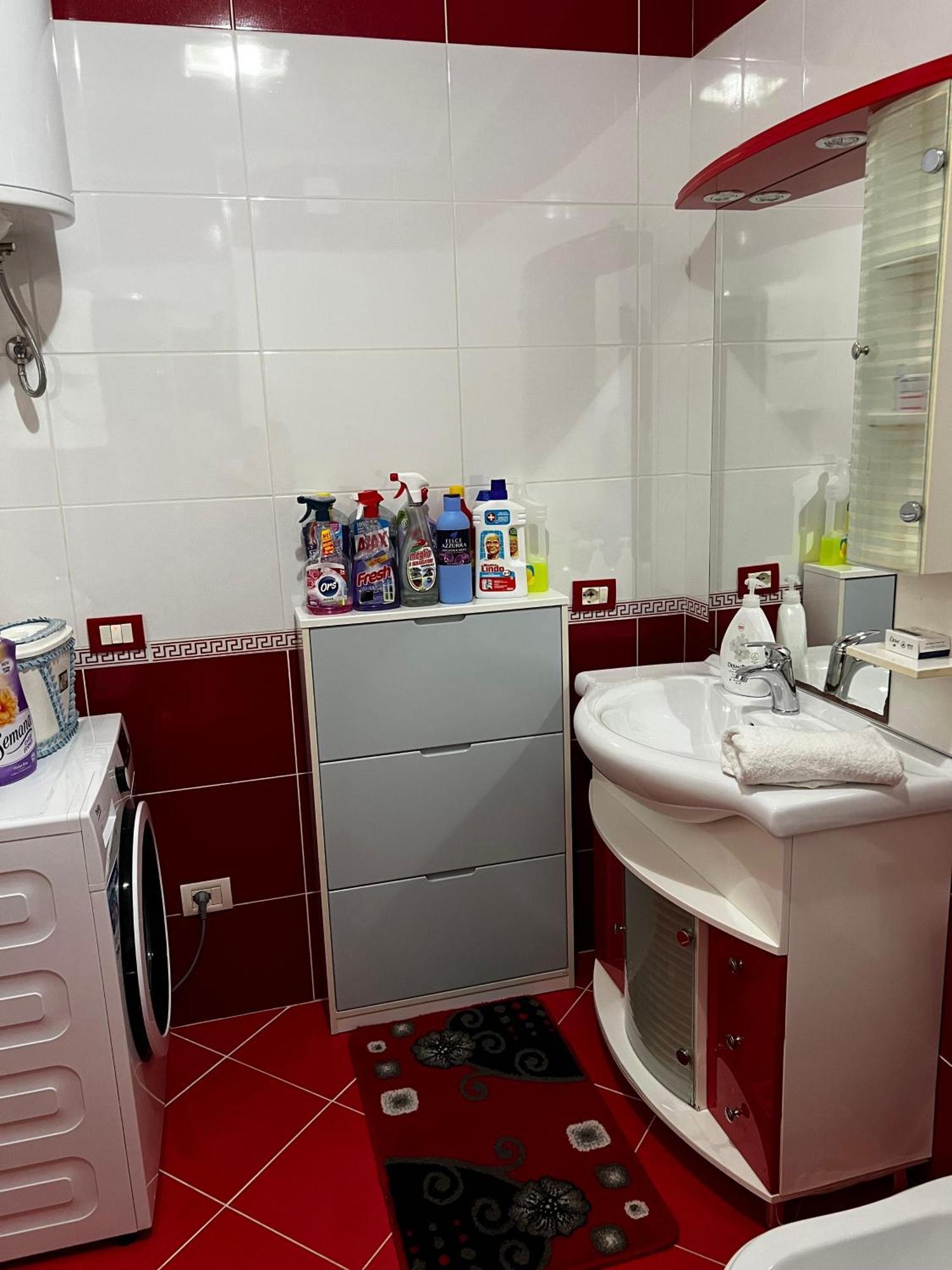 Amy'S Luxury Appartment Szkodra Zewnętrze zdjęcie