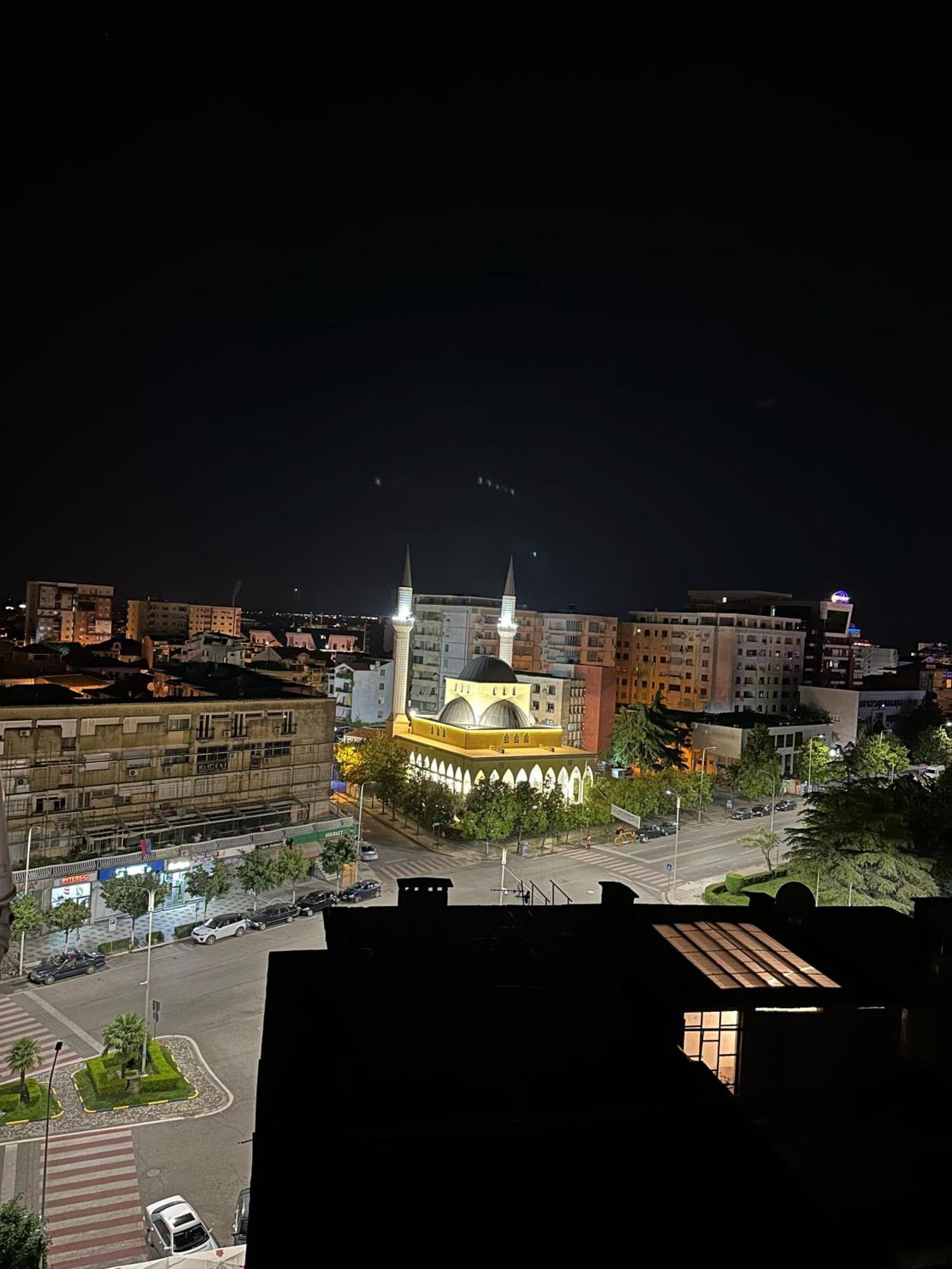 Amy'S Luxury Appartment Szkodra Pokój zdjęcie