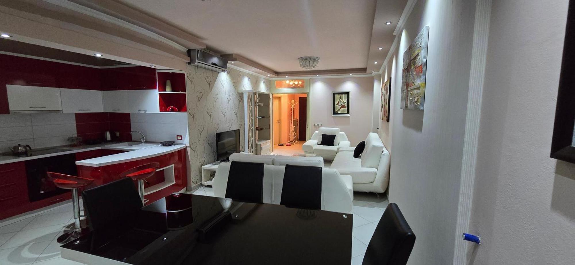 Amy'S Luxury Appartment Szkodra Zewnętrze zdjęcie